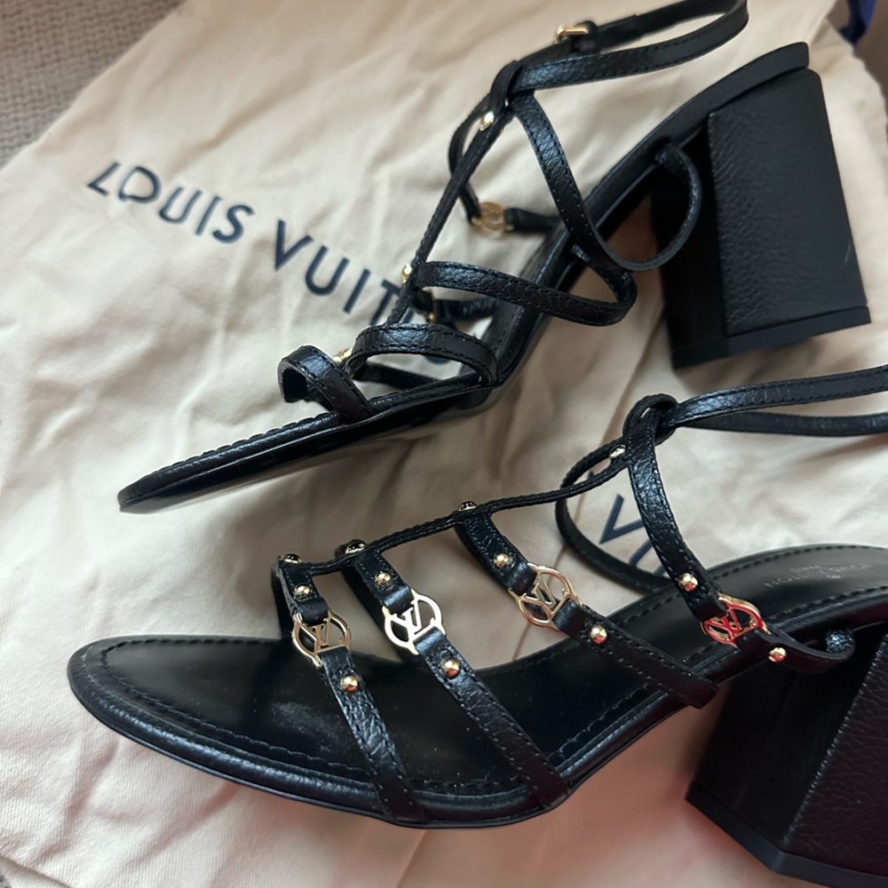 Louis Vuitton Calfskin Roma Sandals